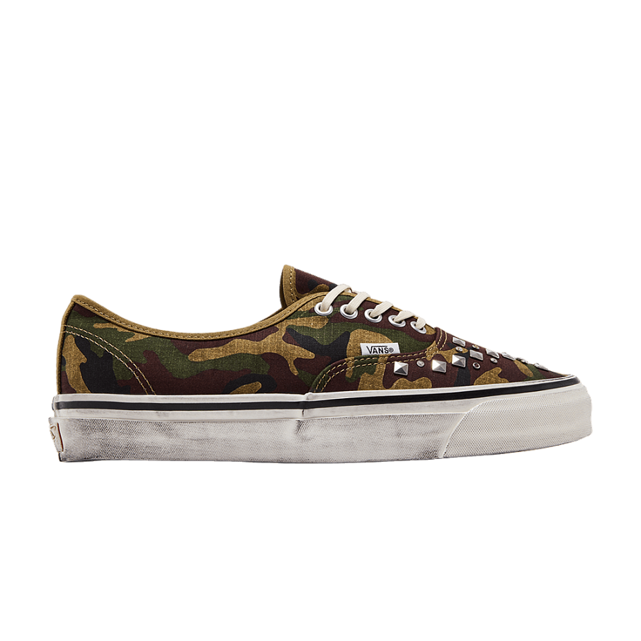 Фото № 1 с приближением к товару «‎Vans Premium Authentic Woodland Camo Green»