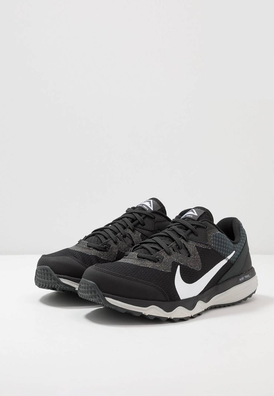 Фото № 3 с приближением к товару «‎Nike Juniper Trail»