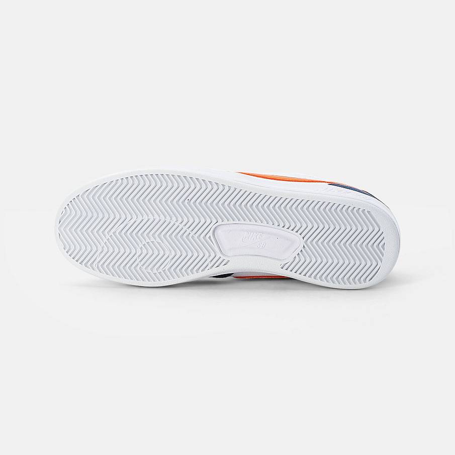 Фото № 4 с приближением к товару «‎Nike Adversary Premium »