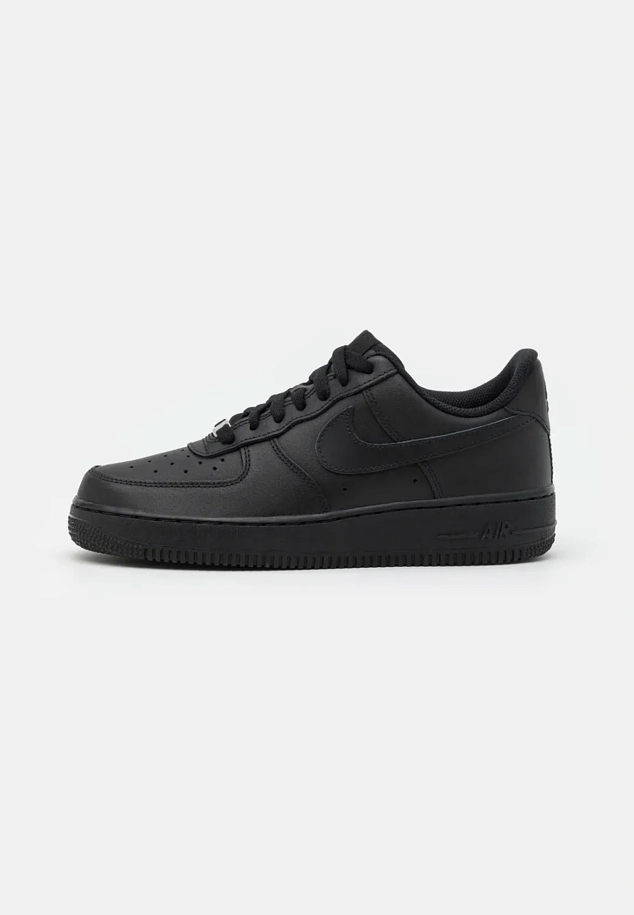 Фото № 1 с приближением к товару «‎AIR FORCE 1 '07»