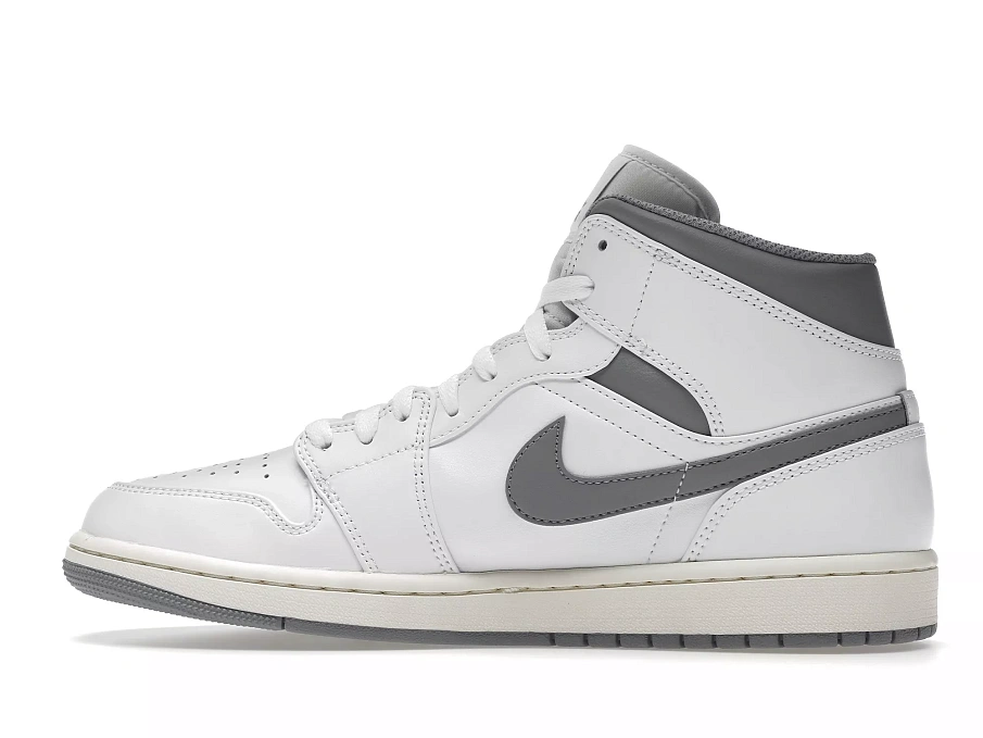 Фото № 6 с приближением к товару «‎Air Jordan 1 Mid Neutral Grey»