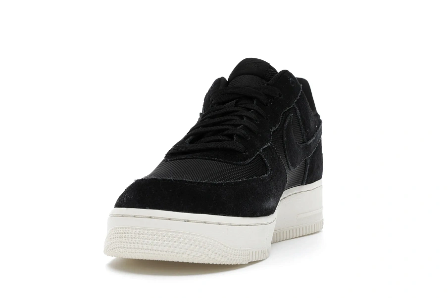Фото № 4 с приближением к товару «‎Nike Air Force 1 Low 07 1 Black Suede»