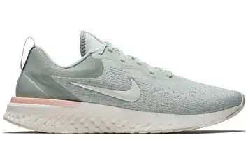 Nike Wmns Odyssey React 'Light Silver' - 2