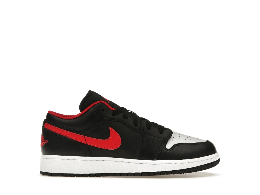 Фото № 1 с приближением к товару «‎Jordan 1 Low White Toe »
