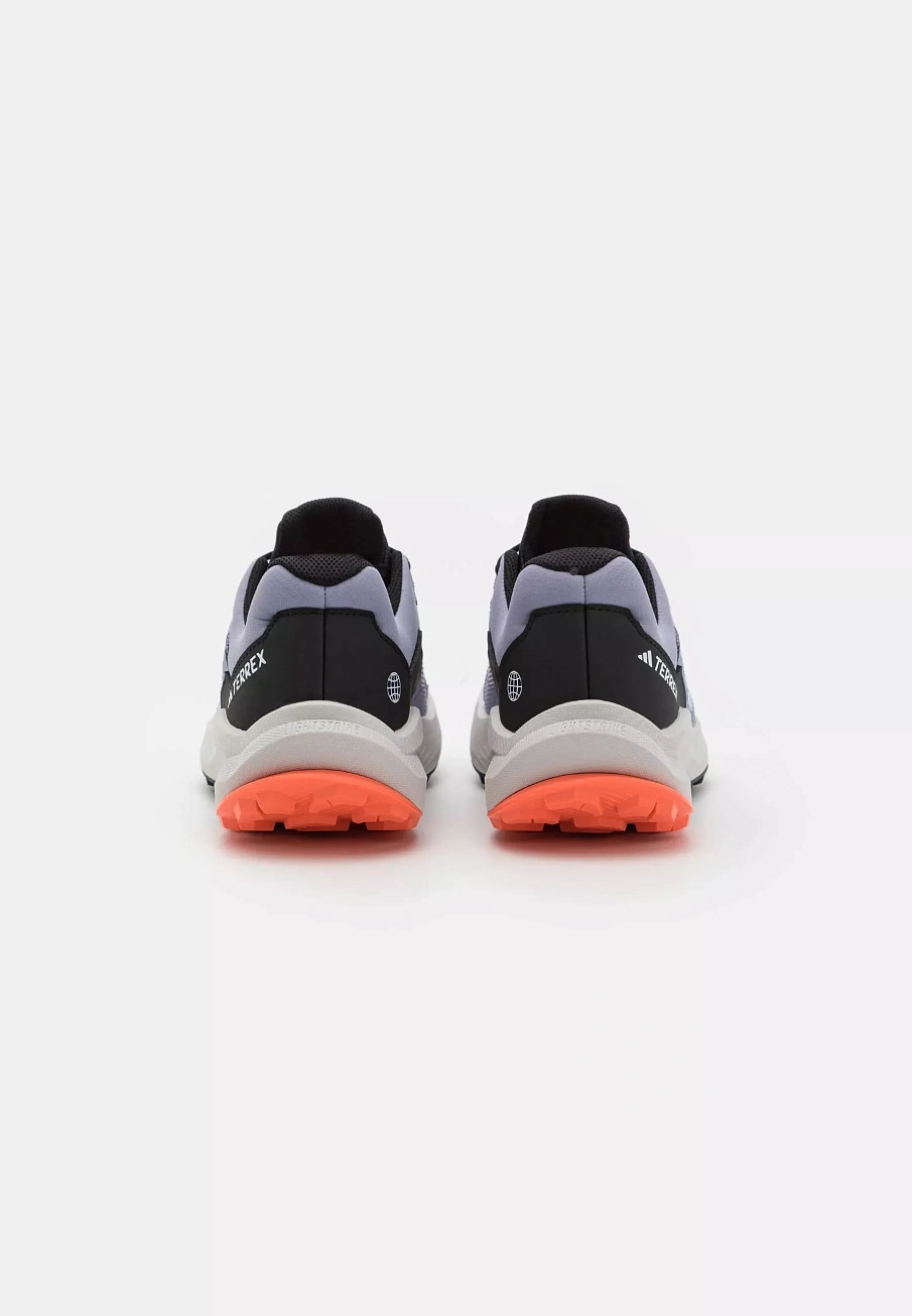 Фото № 3 с приближением к товару «‎Кроссовки Adidas SPAD541A27L-K11-N»