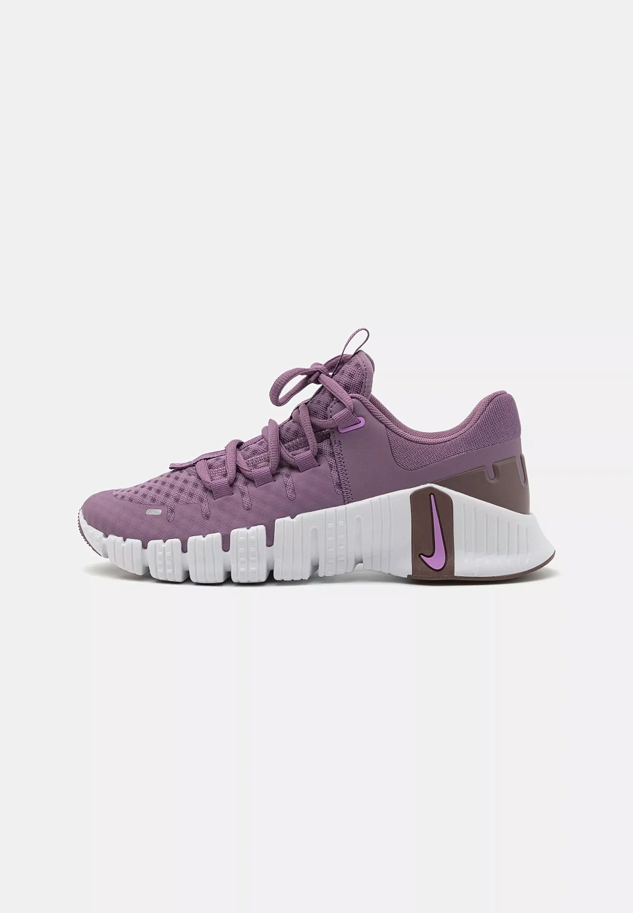 Фото № 1 с приближением к товару «‎FREE METCON 5»