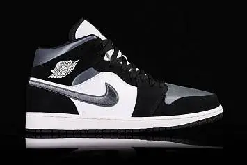 Nike Air Jordan 1 Retro SE Toe  - 2