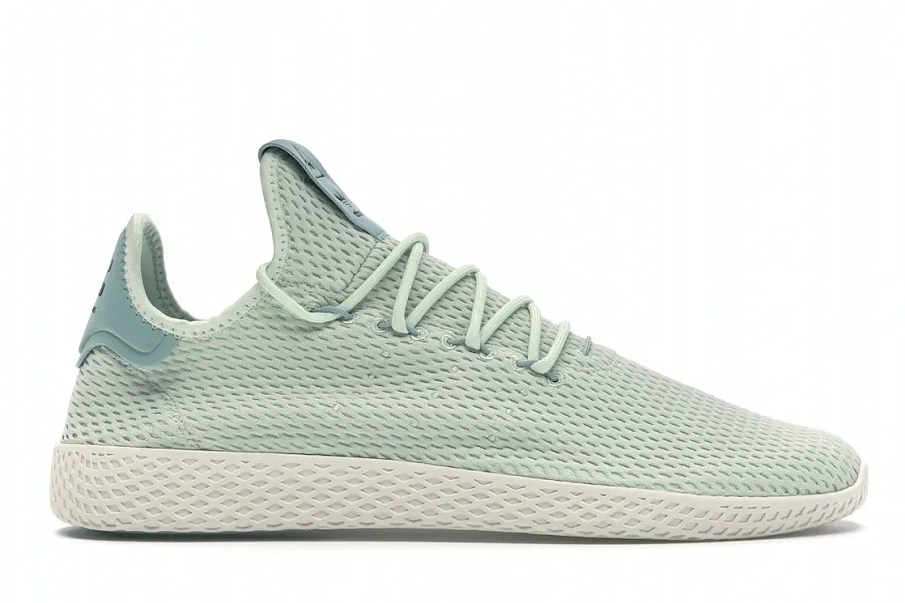 Фото № 1 с приближением к товару «‎adidas Tennis HU Pharrell Linen Green»