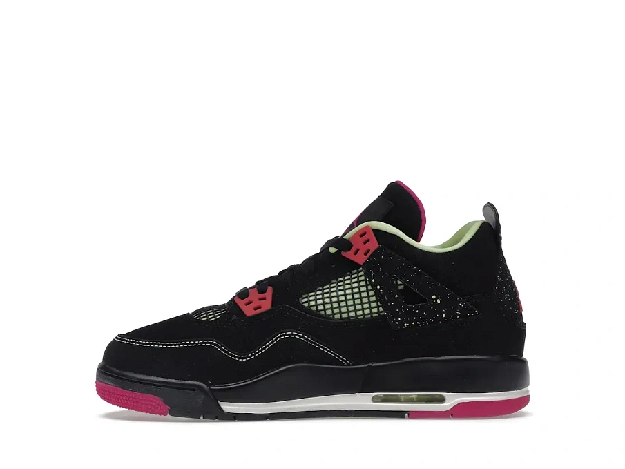Фото № 3 с приближением к товару «‎Jordan 4 Retro Fuschia »