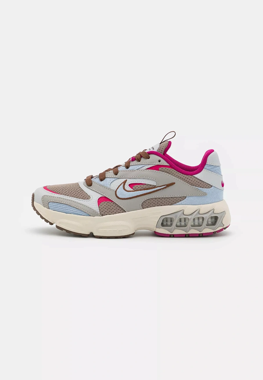Фото № 2 с приближением к товару «‎WMNS AIR ZOOM FIRE»