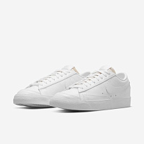 Фото № 3 с приближением к товару «‎Nike Blazer ’77 »