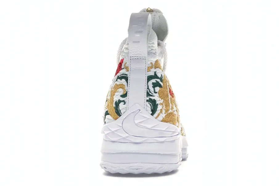 Фото № 4 с приближением к товару «‎Nike LeBron 15 Performance KITH Kings Cloak»