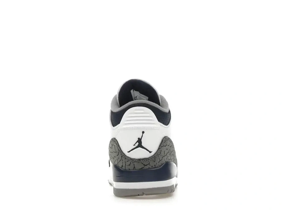 Фото № 4 с приближением к товару «‎Jordan 3 Retro»