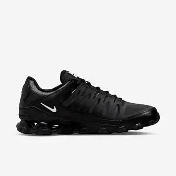 Nike Reax 8 TR Mesh Low-Top Sneakers BlackWhite - 3