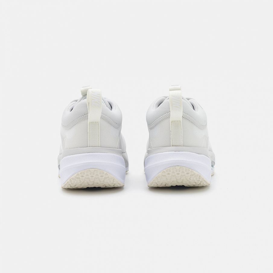 Фото № 4 с приближением к товару «‎Nike W Spark »