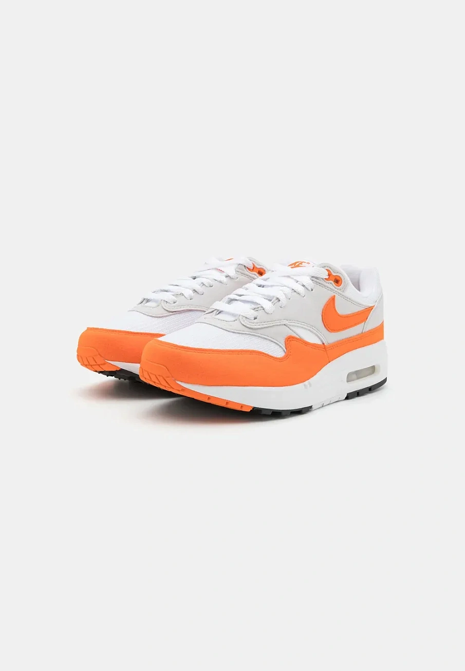 Фото № 4 с приближением к товару «‎AIR MAX 1 '87»
