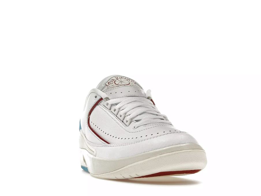 Фото № 2 с приближением к товару «‎Jordan 2 Retro Low UNC To Chicago »