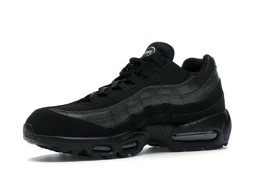 Фото № 3 с приближением к товару «‎Nike Air Max 95 Black Sequoia»