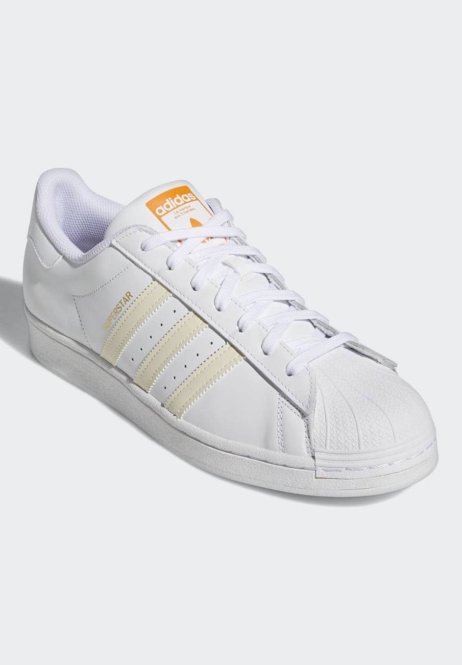 Фото № 2 с приближением к товару «‎Adidas Superstar »