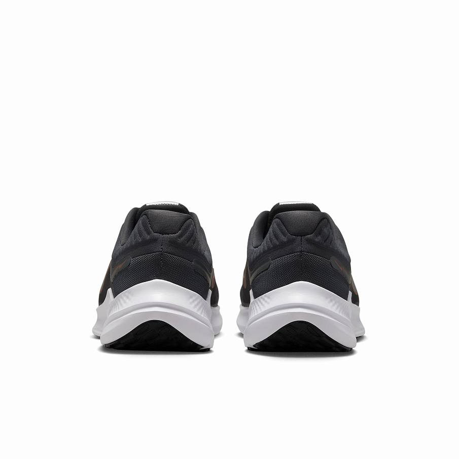 Фото № 3 с приближением к товару «‎Nike Wmns Quest»