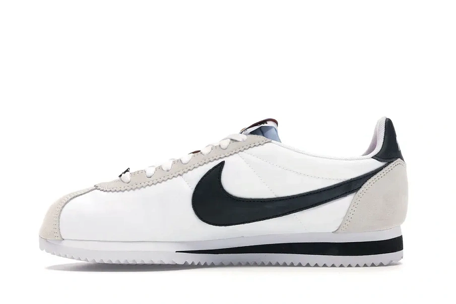 Фото № 3 с приближением к товару «‎Nike Classic Cortez Be True (2017)»