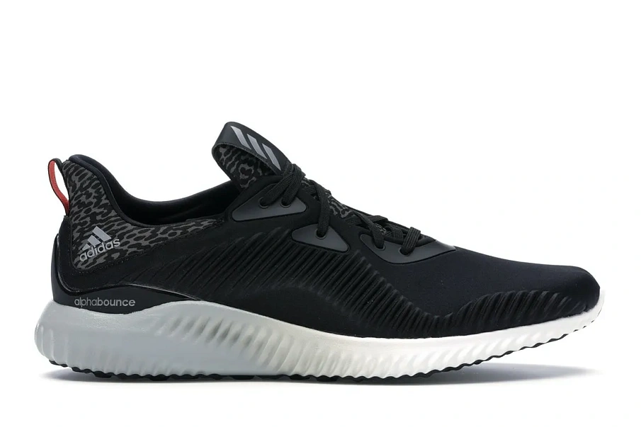 Фото № 1 с приближением к товару «‎adidas AlphaBounce Core Black»