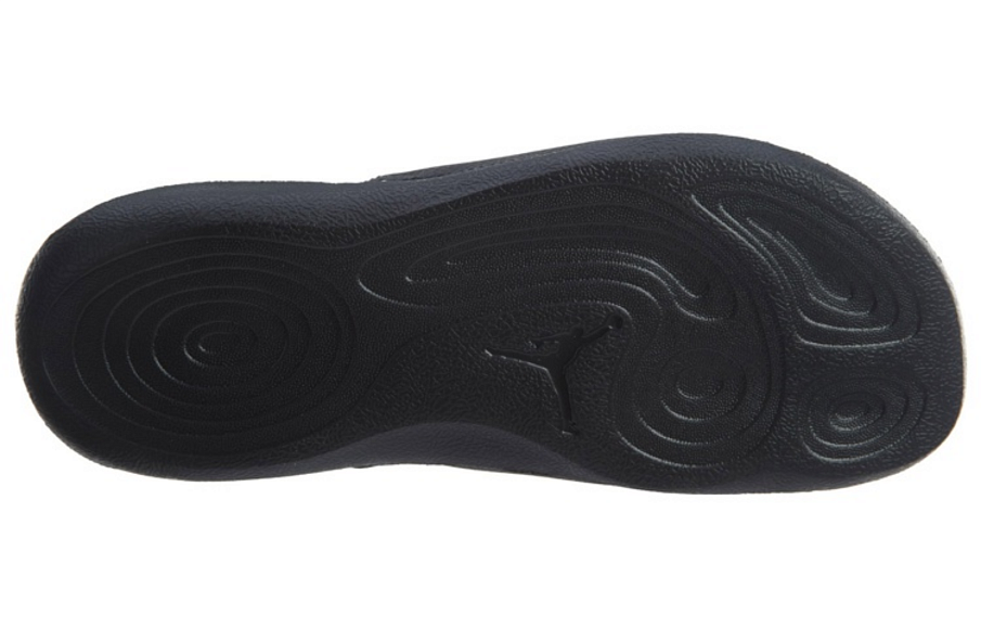 Фото № 4 с приближением к товару «‎Nike Air Jordan Sports slippers»