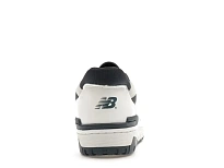 Фото № 4 с приближением к товару «‎New Balance 550»