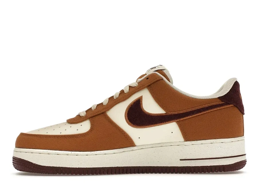Фото № 3 с приближением к товару «‎Nike Air Force 1 Low '07 LV8»