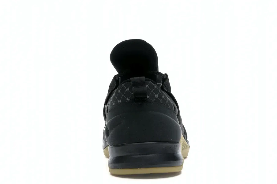 Фото № 4 с приближением к товару «‎Nike Tech Trainer Antonio Brown»
