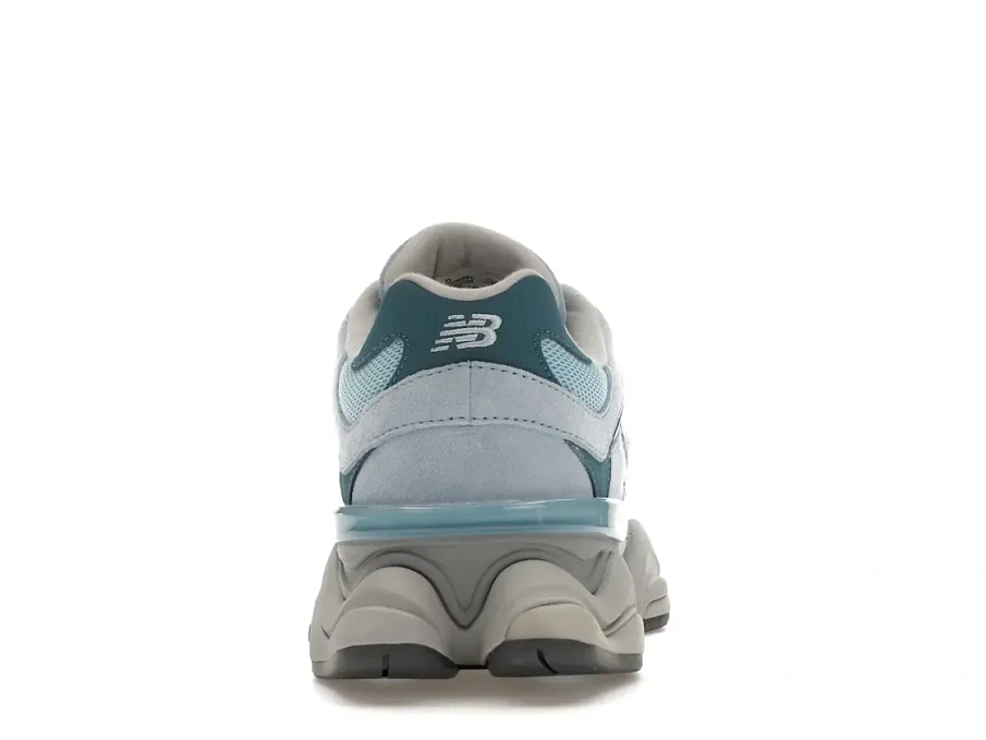 Фото № 4 с приближением к товару «‎New Balance 9060»