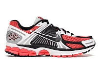 Фото № 1 с приближением к товару «‎Nike Zoom Vomero 5»