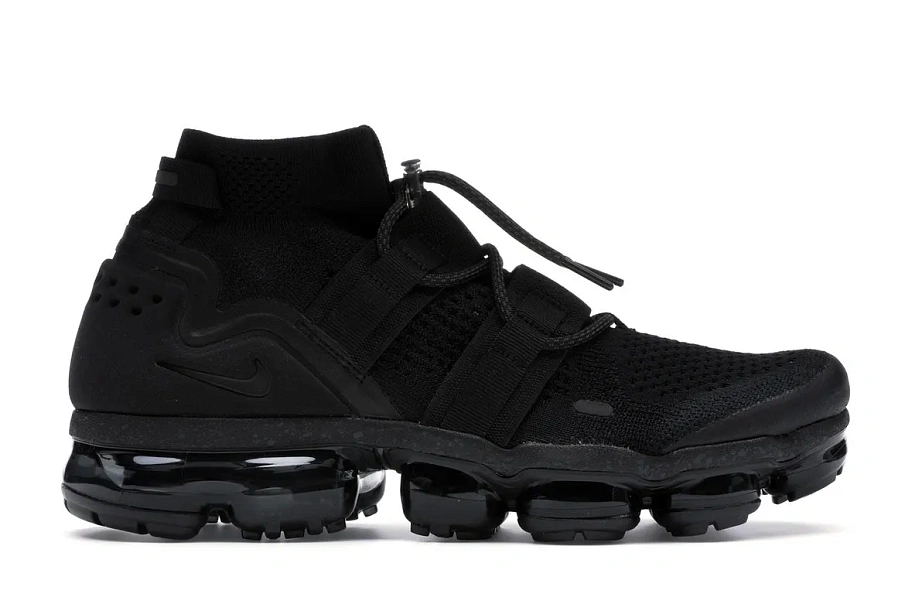 Фото № 1 с приближением к товару «‎Nike Air VaporMax Utility Triple Black»