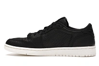 Фото № 5 с приближением к товару «‎Jordan 1 Retro Low Swooshless Black»