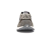 Фото № 2 с приближением к товару «‎New Balance 990v3»