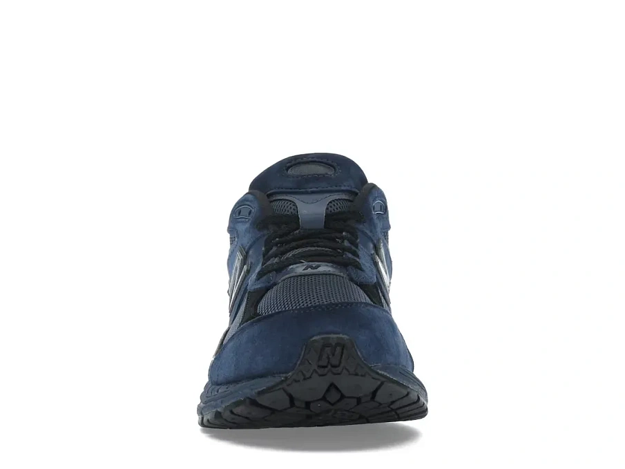 Фото № 2 с приближением к товару «‎New Balance 2002R»