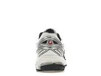 Фото № 4 с приближением к товару «‎New Balance 860v2»