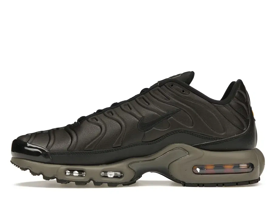Фото № 3 с приближением к товару «‎Nike Air Max Plus Premium»