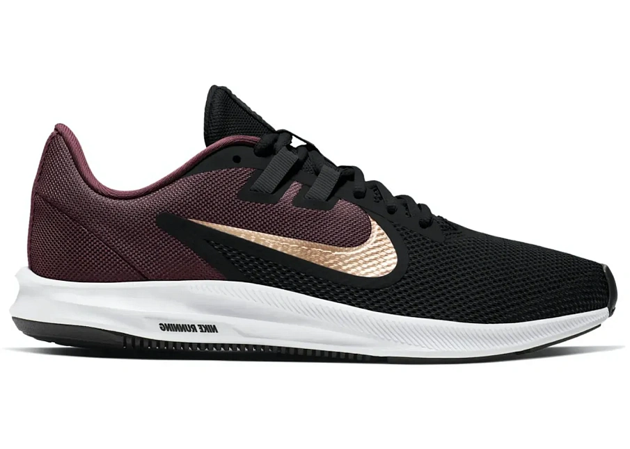 Фото № 1 с приближением к товару «‎Nike Downshifter 9 Night Maroon Metallic Silver »