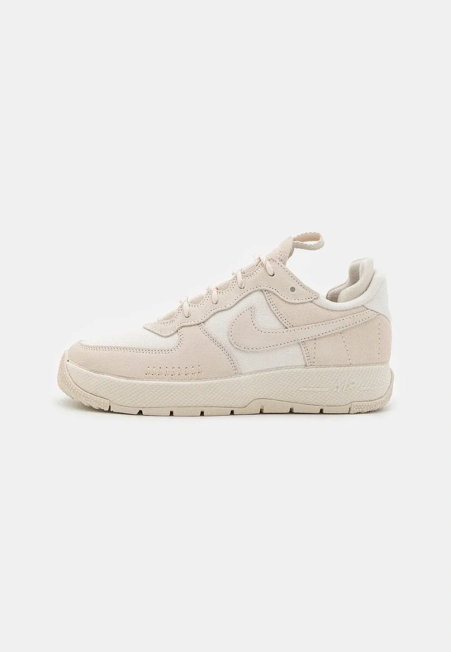 Фото № 1 с приближением к товару «‎AIR FORCE 1 WILD»