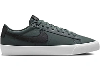 Фото № 1 с приближением к товару «‎Nike SB Zoom Blazer Low Pro GT»
