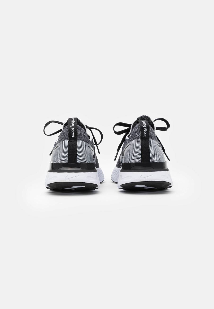Фото № 2 с приближением к товару «‎Nike React Infinity FK»