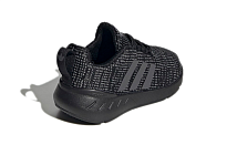 Фото № 4 с приближением к товару «‎TD adidas originals originals Swift Run 22 Running shoes»