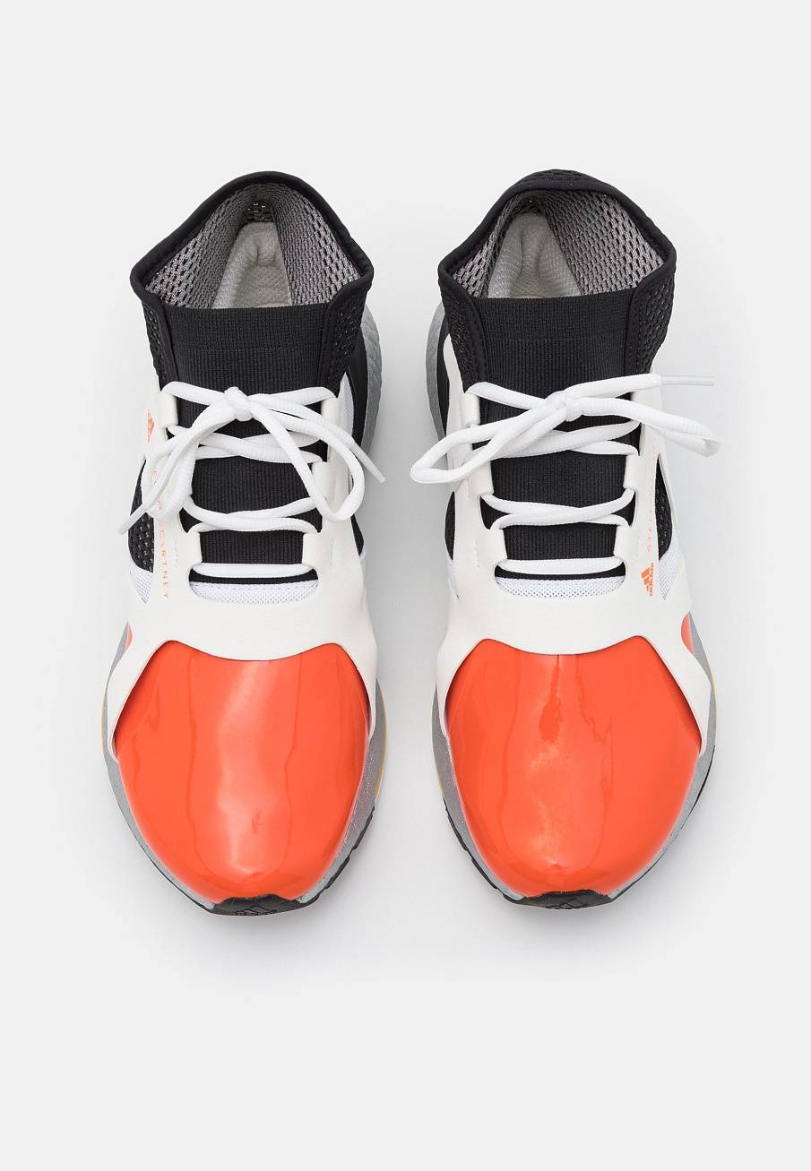 Фото № 4 с приближением к товару «‎Adidas Asmc Ultraboost 21»
