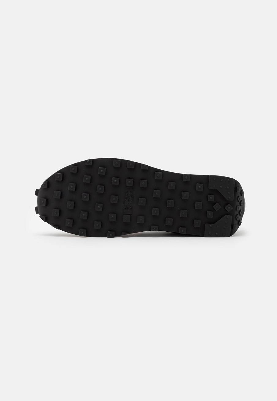 Фото № 5 с приближением к товару «‎Nike Dbreak-Type »