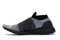 Фото № 3 с приближением к товару «‎adidas Ultra Boost Laceless Mid Black Oreo»