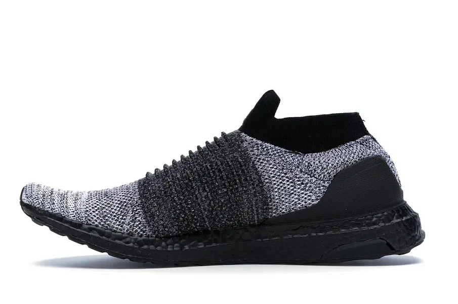 Фото № 3 с приближением к товару «‎adidas Ultra Boost Laceless Mid Black Oreo»