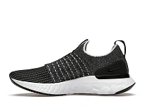 Фото № 3 с приближением к товару «‎Nike React Phantom Run Flyknit 2 Oreo »