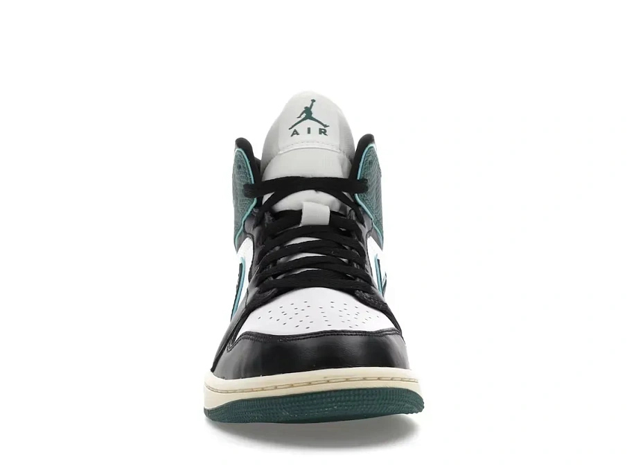 Фото № 2 с приближением к товару «‎Jordan 1 Mid SE»