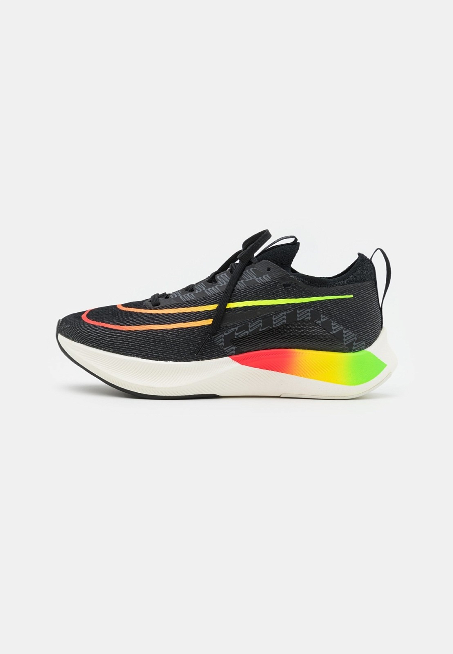 Фото № 1 с приближением к товару «‎Nike Zoom Fly 4»